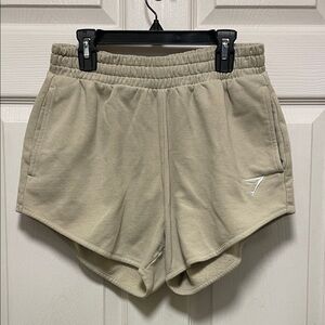 Gymshark | TRAINING | SWEAT | SHORTS
Pebble Grey | Comfortable | Size S